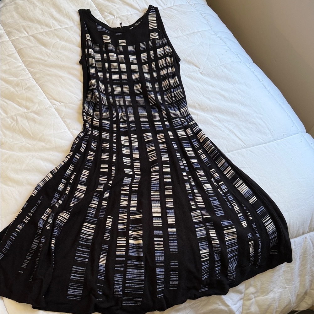 NIC+ZOE Black and White Patterned Midi Dress